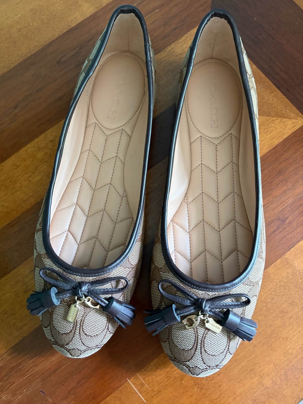Coach Benni Signature Jacquard Size 9 Ballet Flats